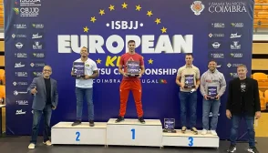 Gracie Barra e Wish Roll faturaram títulos por equipes no evento da ISBJJA/CBJJD (Foto divulgação)