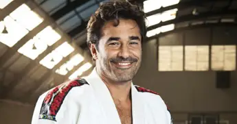 Luciano Szafir, modelo e ator, também é faixa-preta da arte suave (Foto: Reprodução)