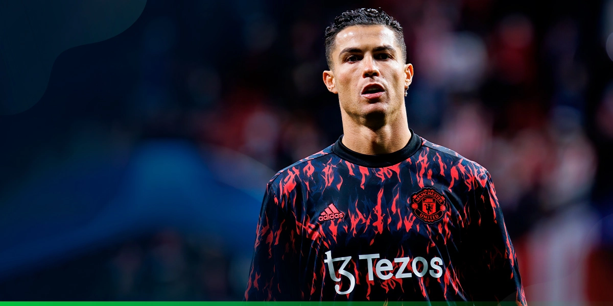 Imagem de Cristiano Ronaldo vestido com uniforme do Manchester United