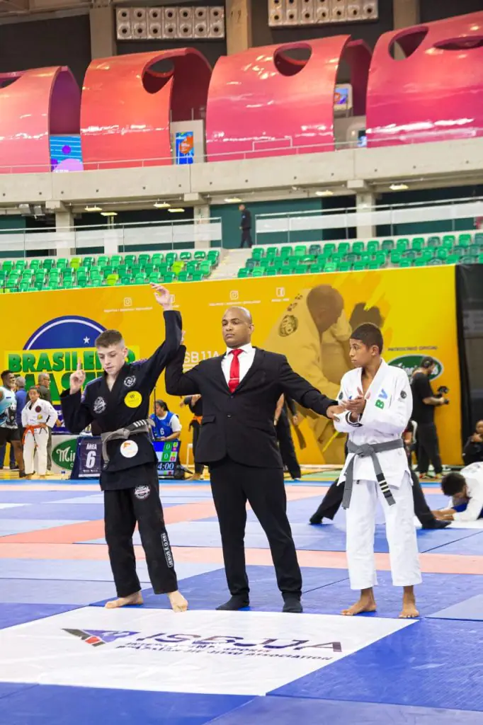 Enzo vem se destacando nas competições de Jiu-Jitsu no Rio de Janeiro (Foto: Reprodução)