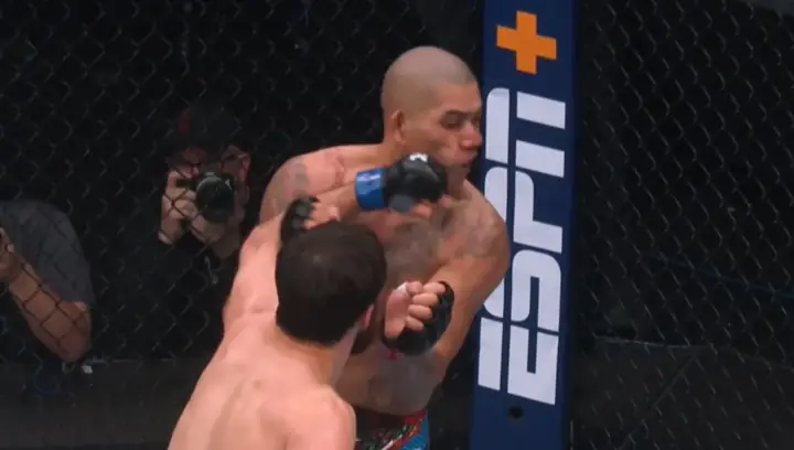 Alex Poatan vai fazer revanche contra Magomed Ankalaev na luta principal do UFC 320, em outubro (Foto: Reprodução/UFC)