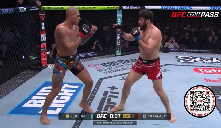 Experiente treinador John Wood questionou o camp feito por Poatan antes da derrota para Ankalaev no UFC 313, em março (Foto: Reprodução/YouTube/UFC)