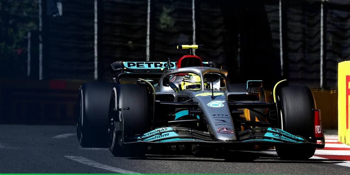 imagem destaque head to head da mercedes